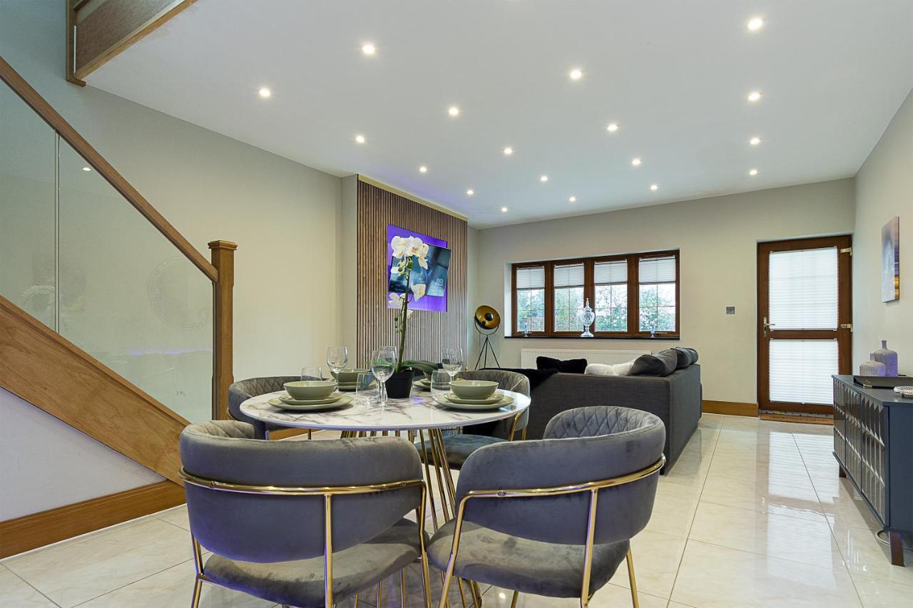 Boutique Green Acre Views Слау Экстерьер фото