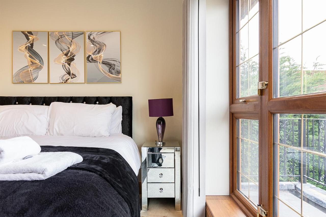 Boutique Green Acre Views Слау Экстерьер фото