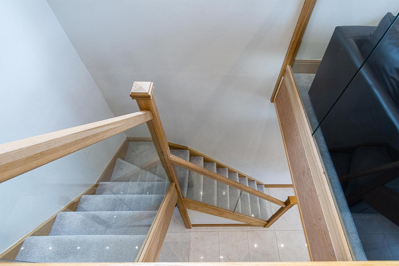 Boutique Green Acre Views Слау Экстерьер фото